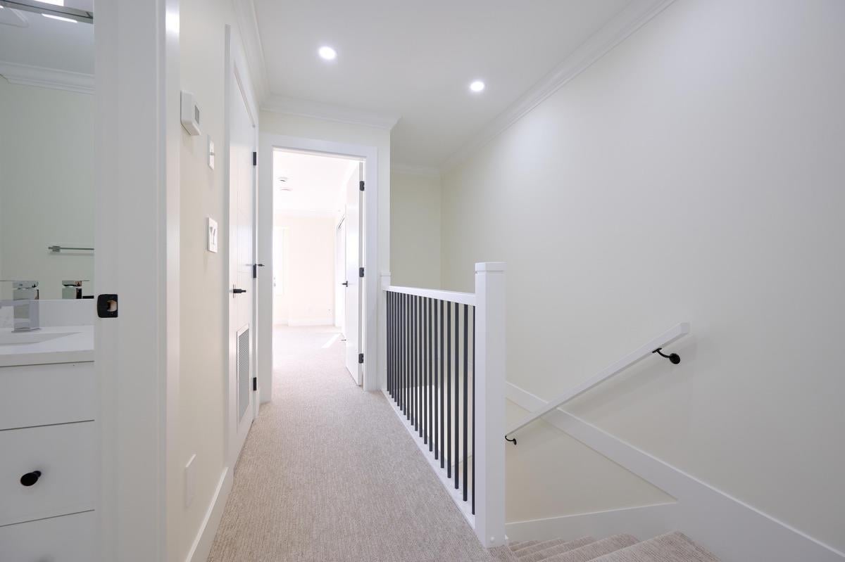 25-1115 Roma Ave