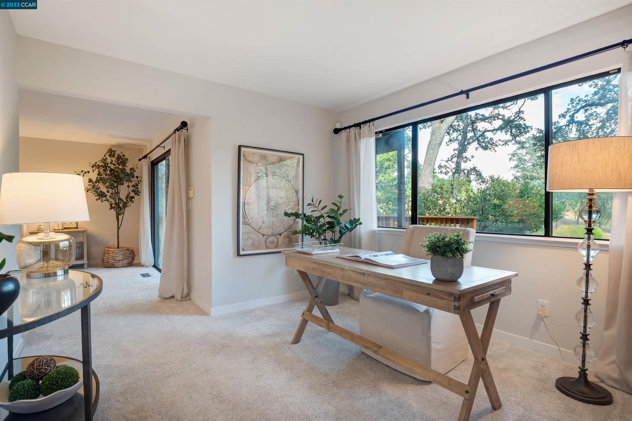 27 Saint Julie Court