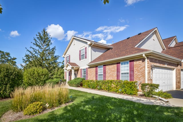 794 Stonewall Court 