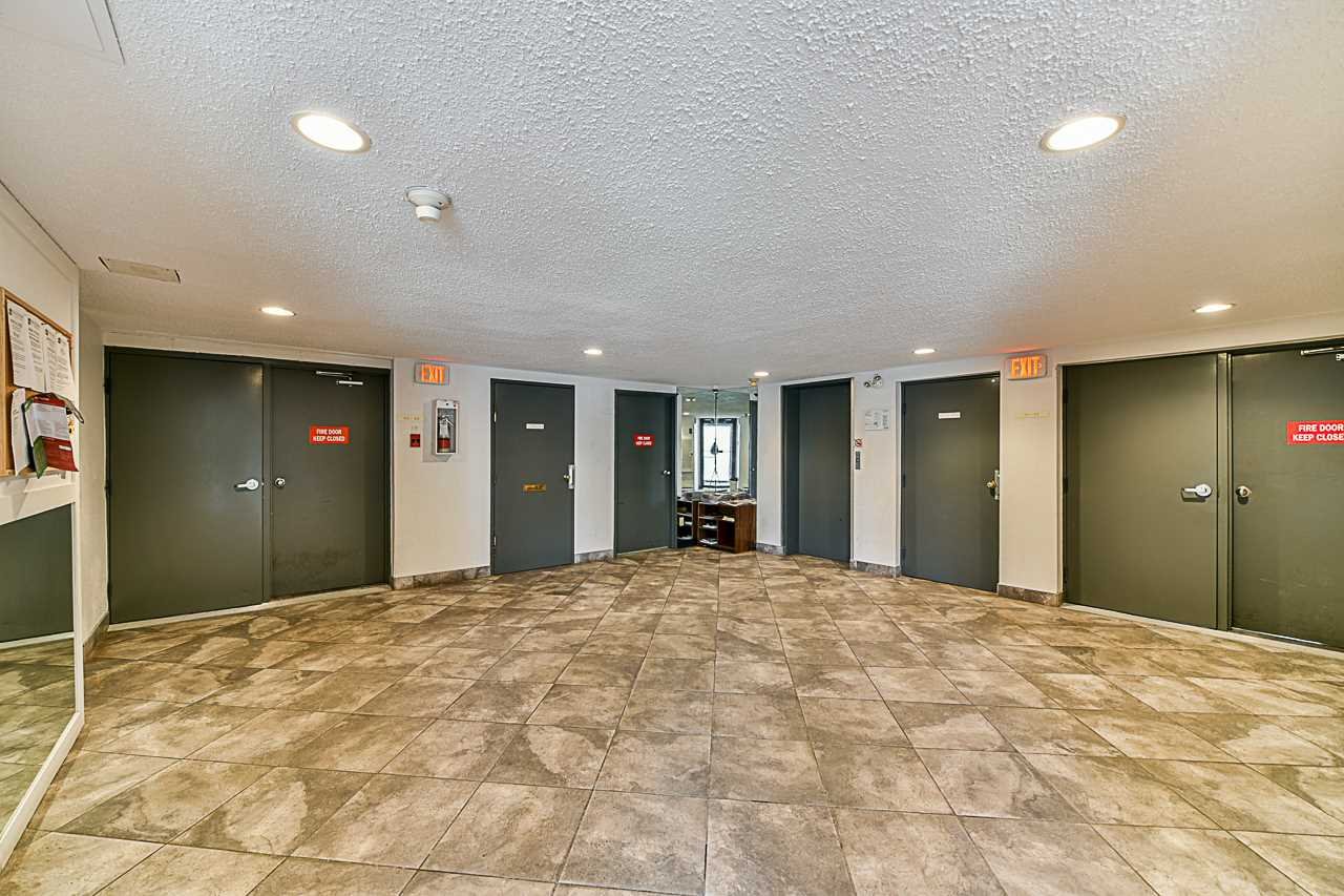 210-5294 204 St