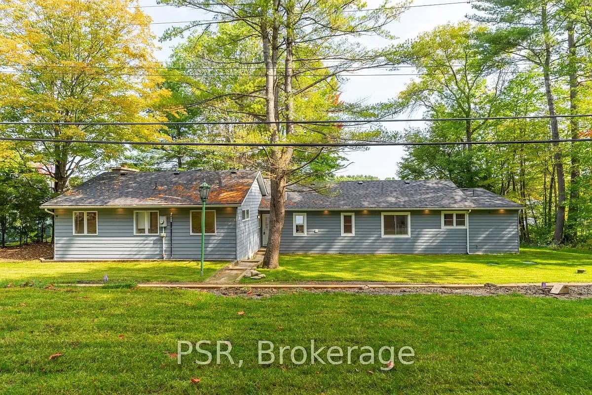 1073 Shady Ln