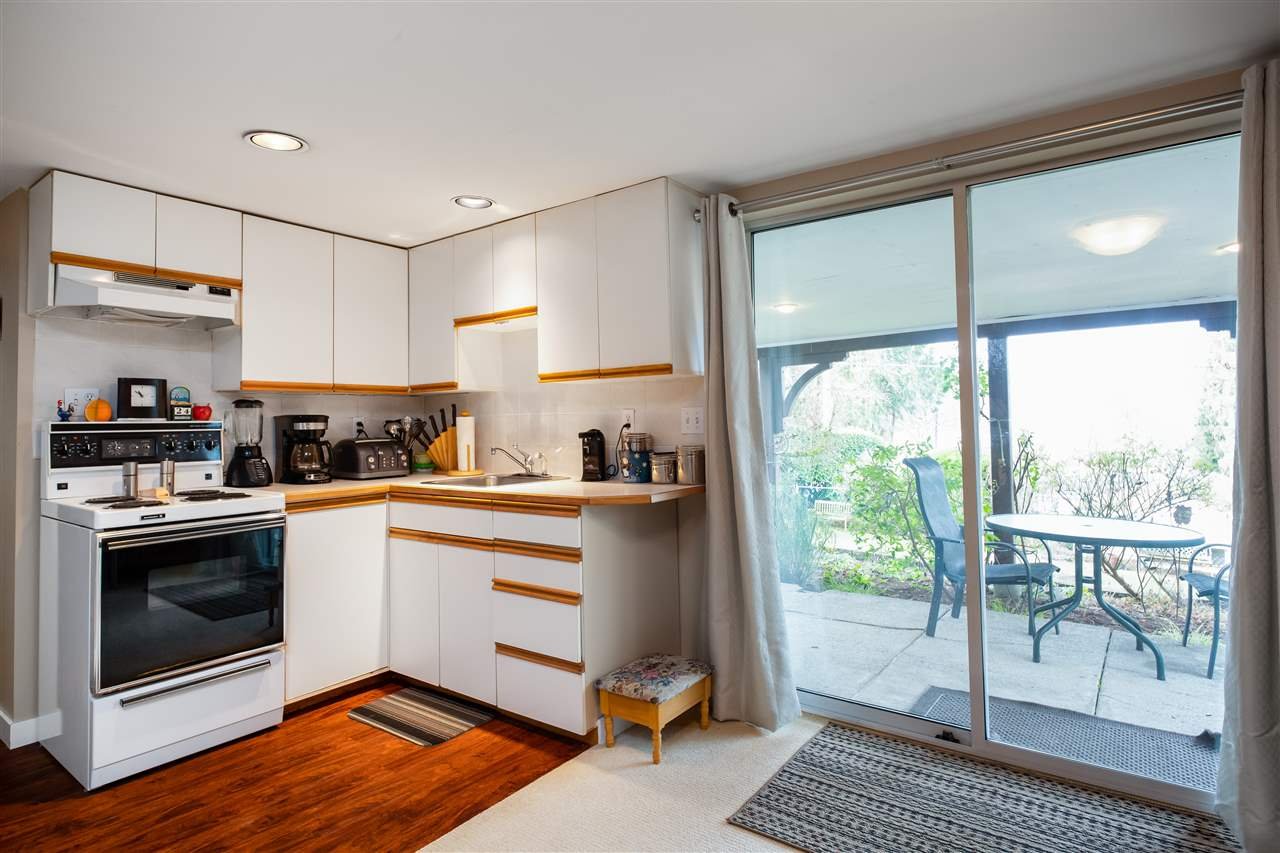 7247 Barnet Road, Burnaby