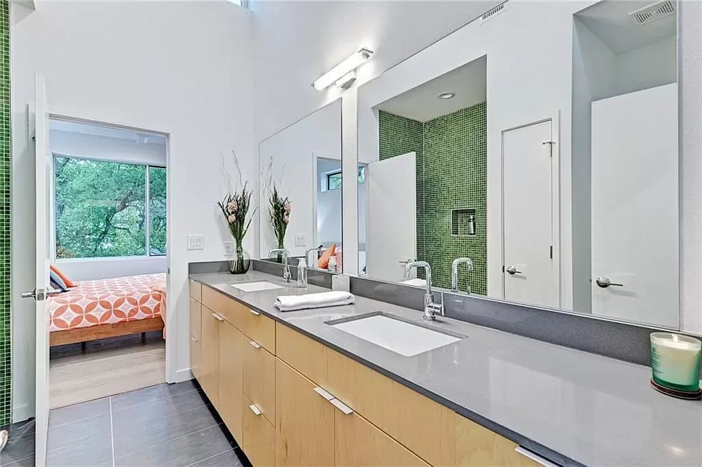 3112 Clawson Rd