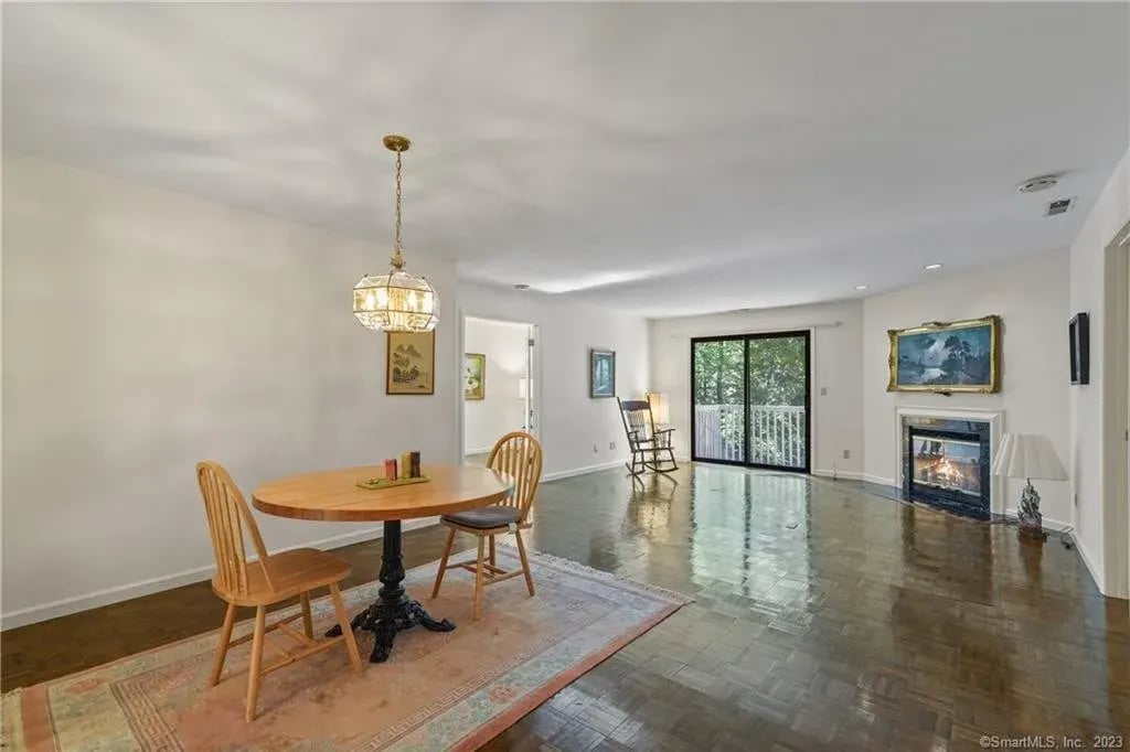 500 River Rd Apt 12