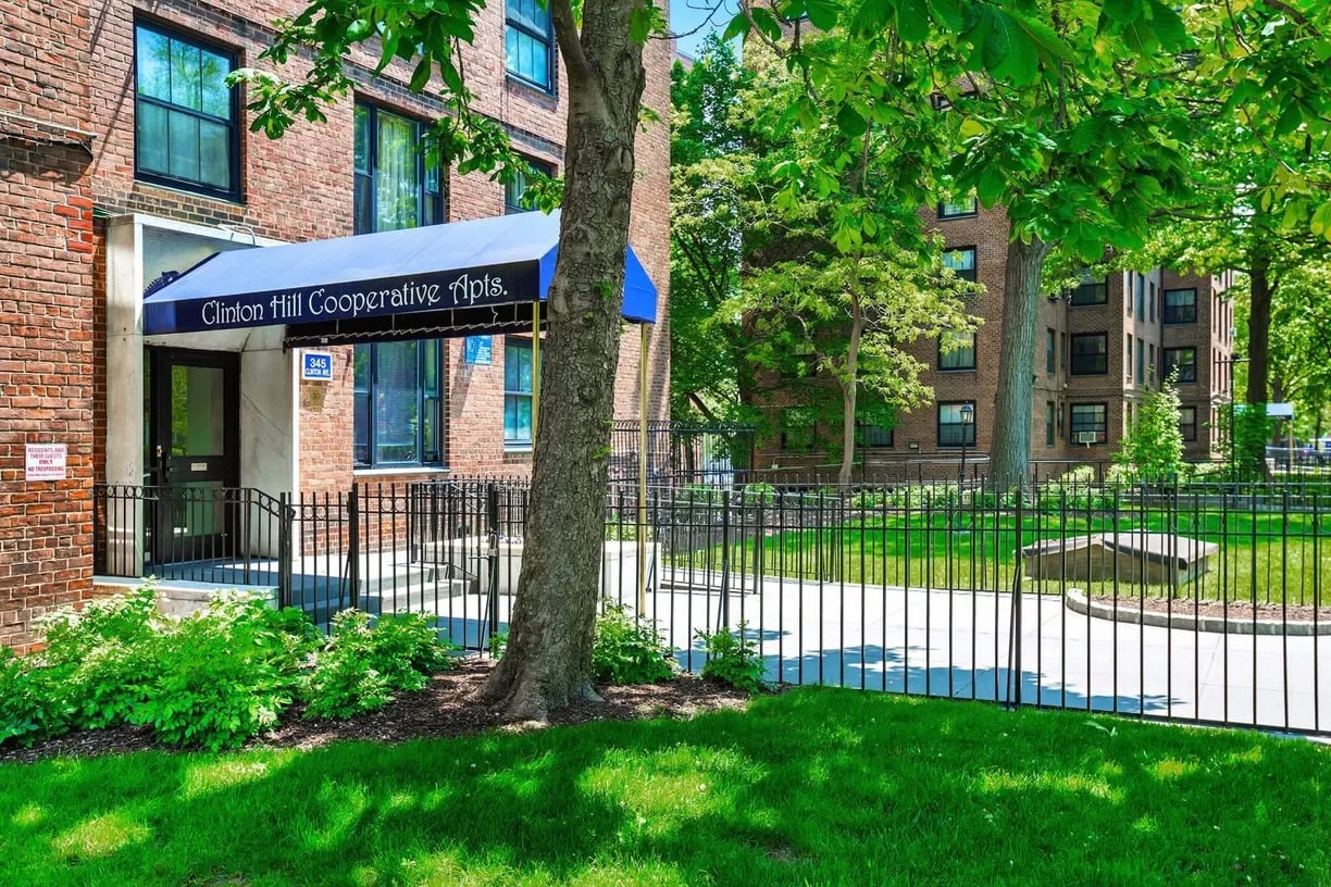345 Clinton Ave, #3E