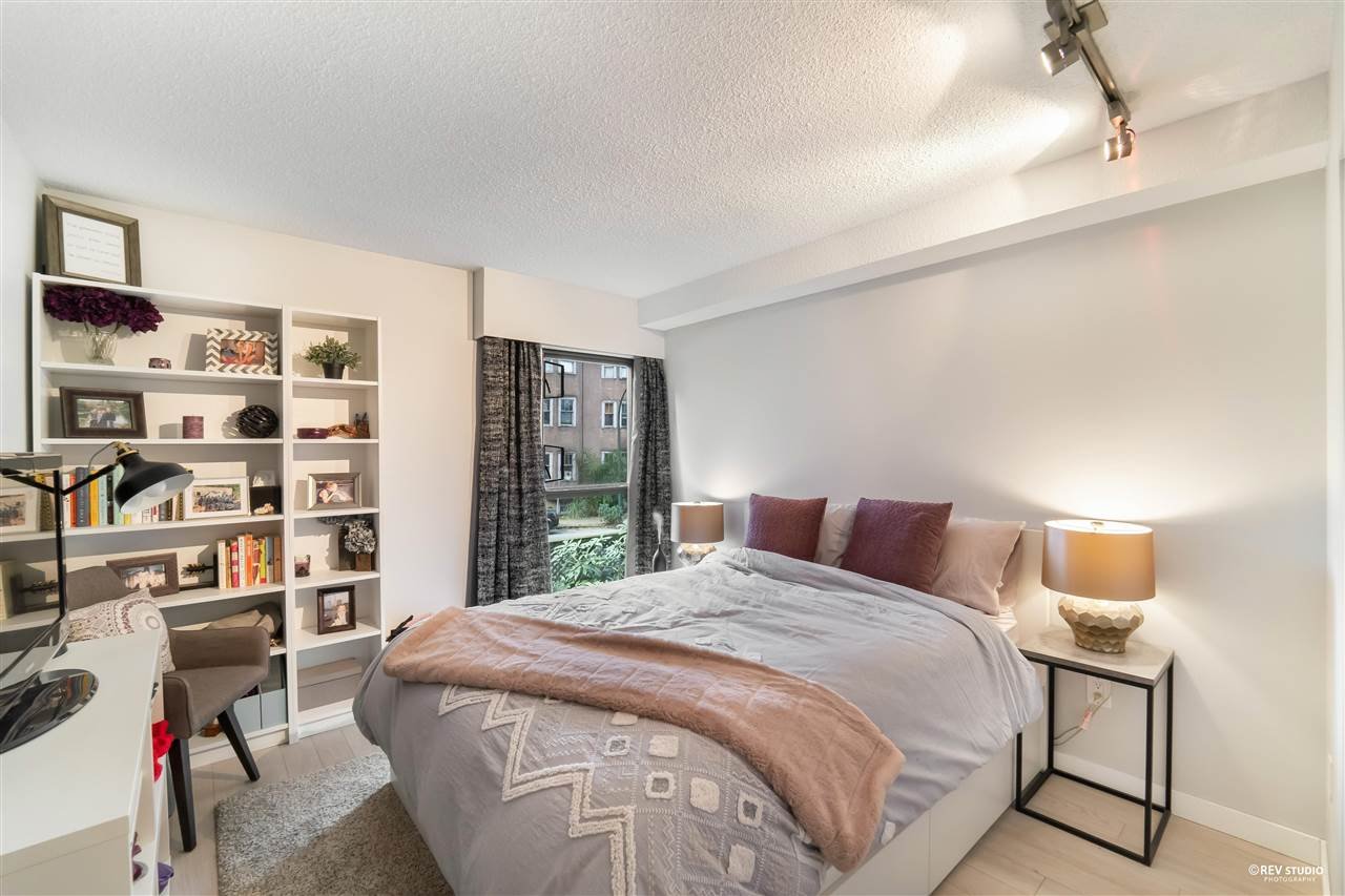 204-1435 Nelson St