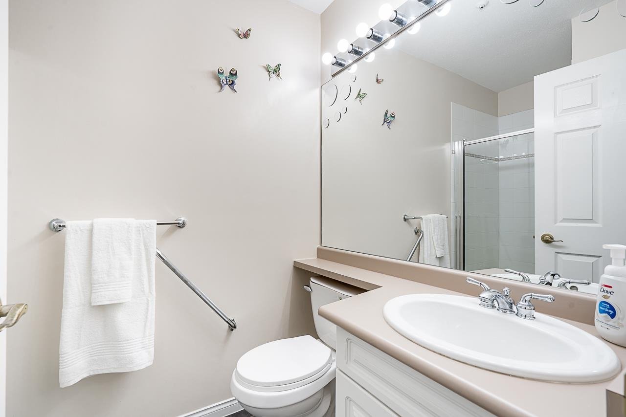 305-3098 Guildford Wy