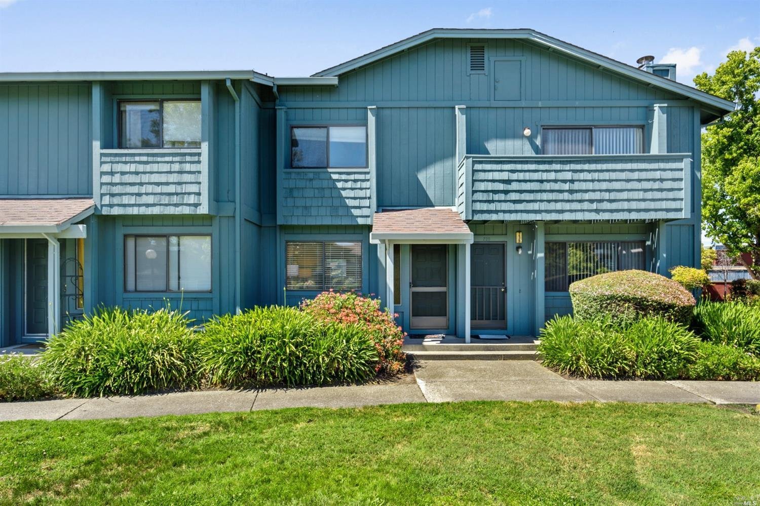 237 College View Dr