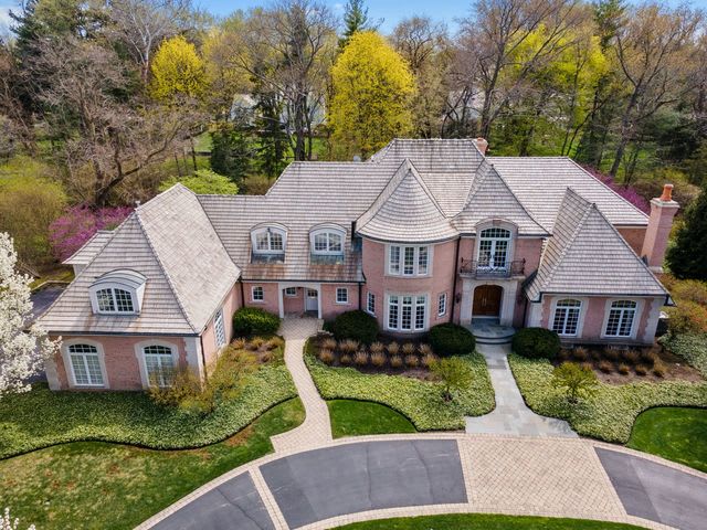 117 Woodley Rd