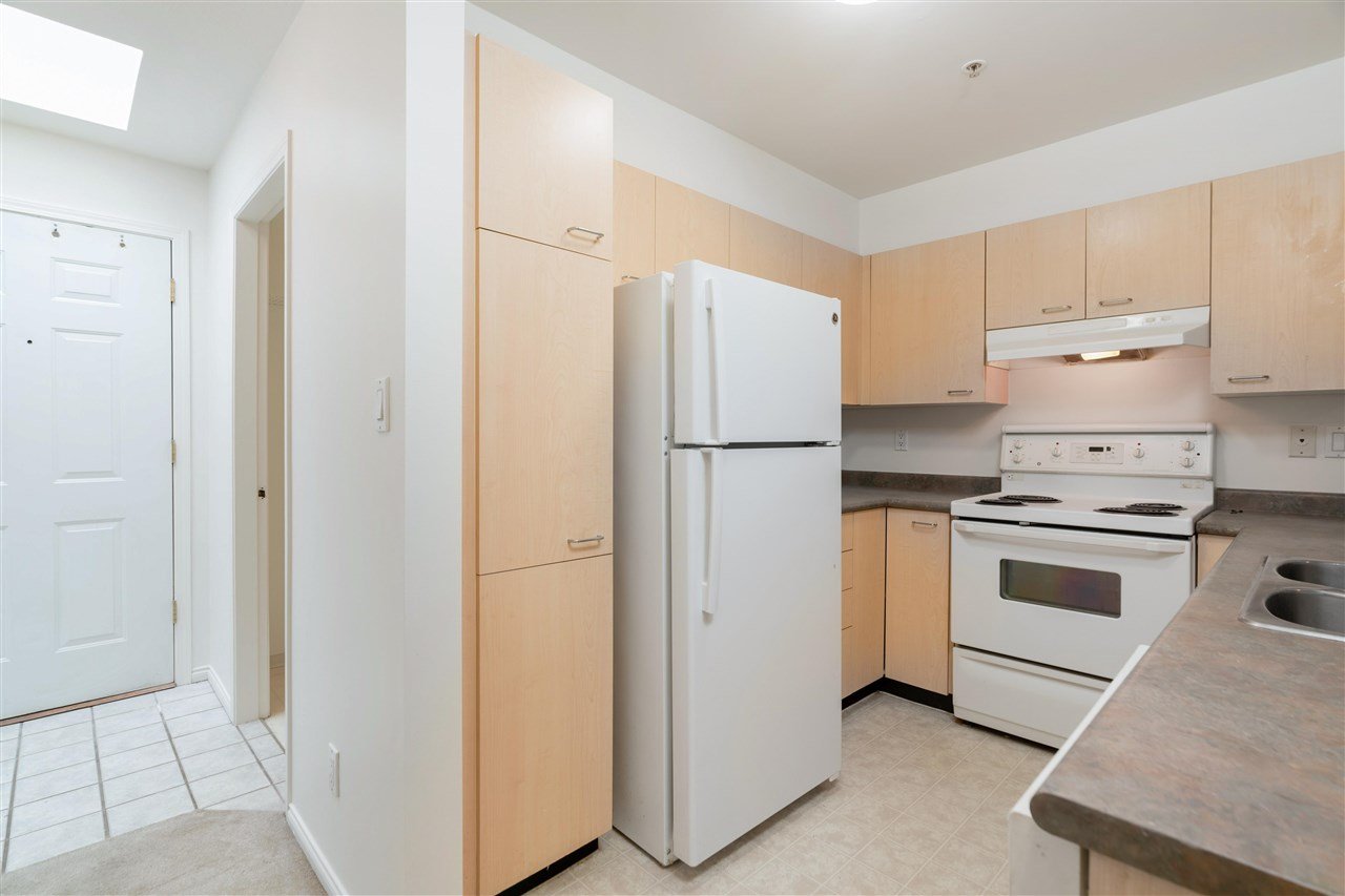 32-9977 138 St