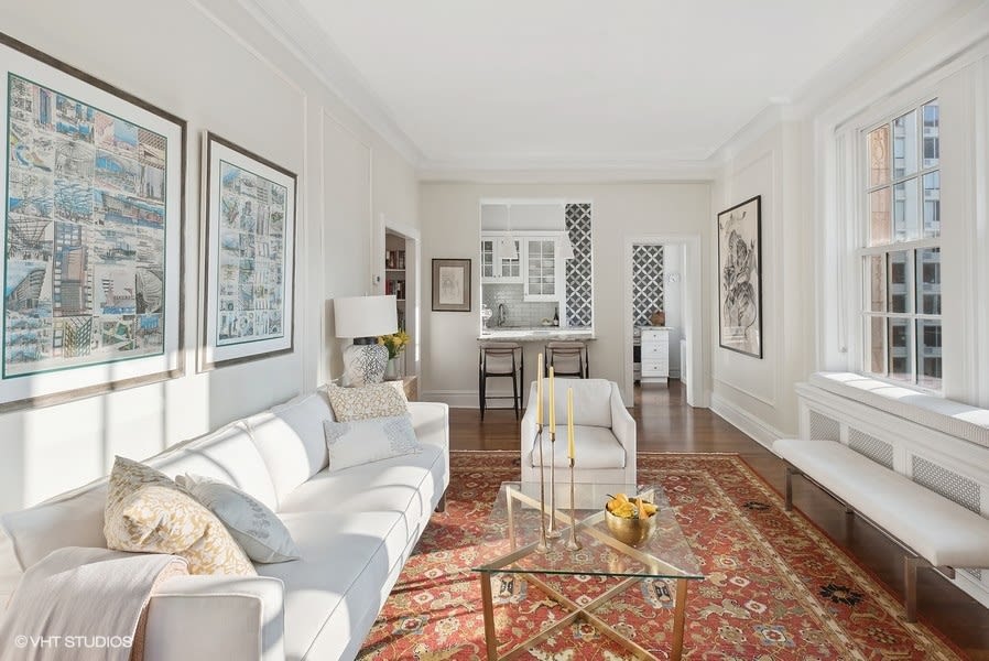 Exploring the Timeless Elegance of 1200 N Lakeshore Drive #705: A Benjamin Marshall Classic