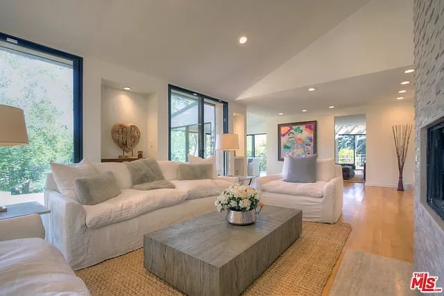 6424 Sycamore Meadows Dr