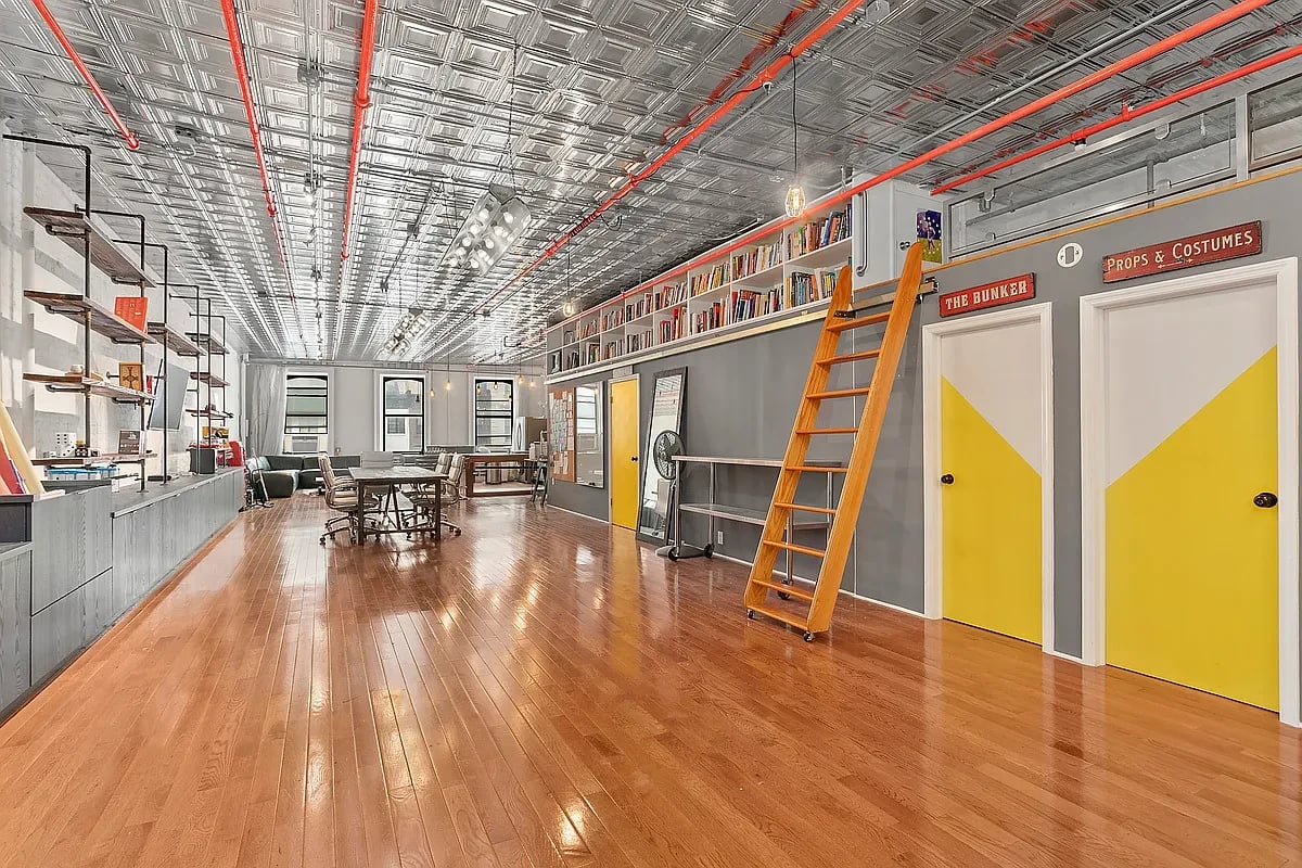 49 HOWARD ST #4S