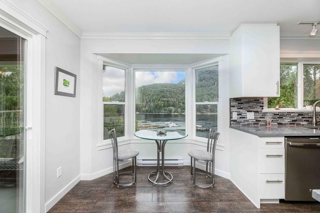 12815 Sunshine Coast Hwy