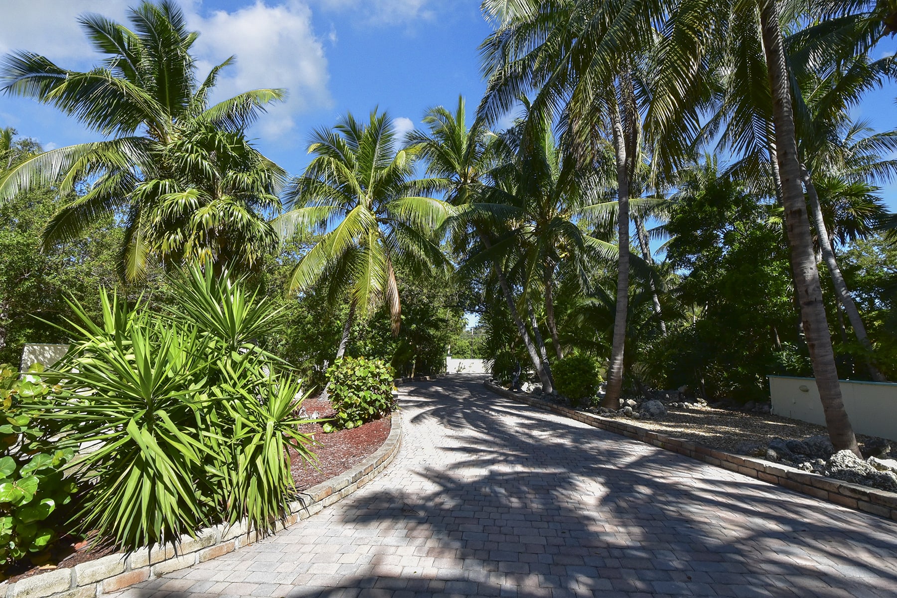 75751 Overseas Highway, Islamorada FL 