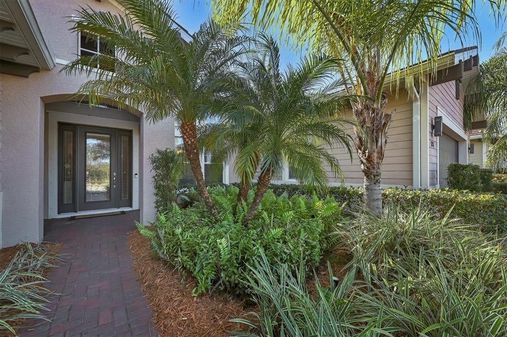 5211 Lake Overlook Ave, Bradenton, FL 34208