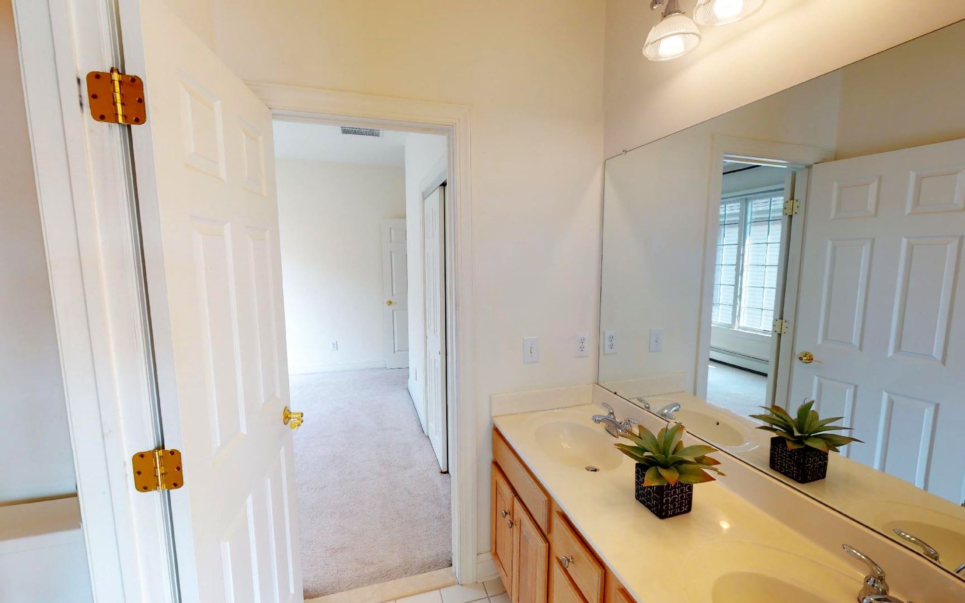 23 LIGHTHOUSE DR