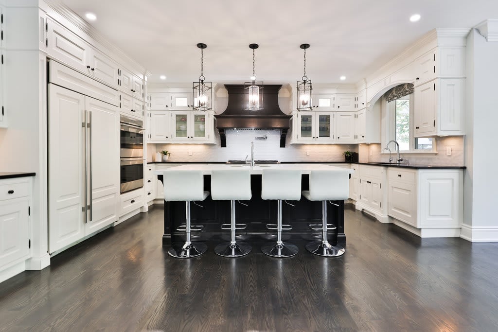 2015 Elmhurst Avenue, Oakville