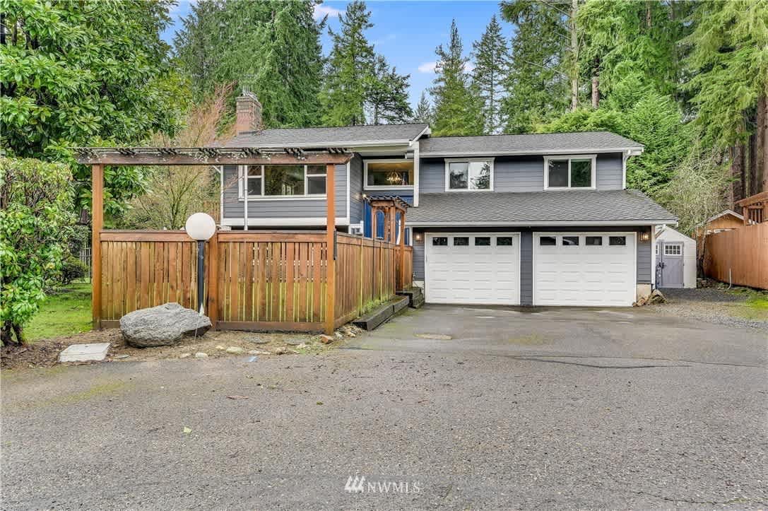 20034 82nd Ave W