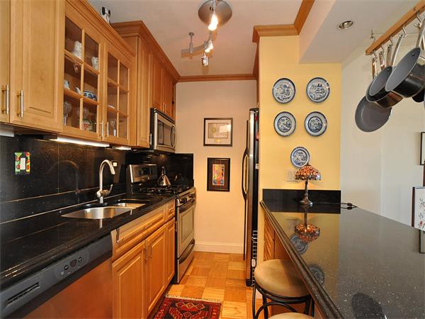 8 Whittier Place #4D