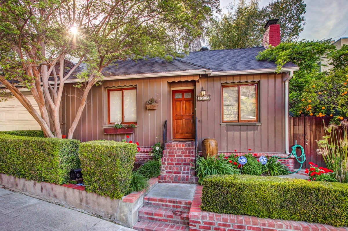 3919 Big Oak Dr Studio City, CA