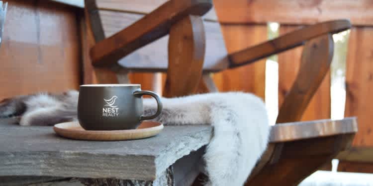 Trend Alert: Cozy Cabin Vibes