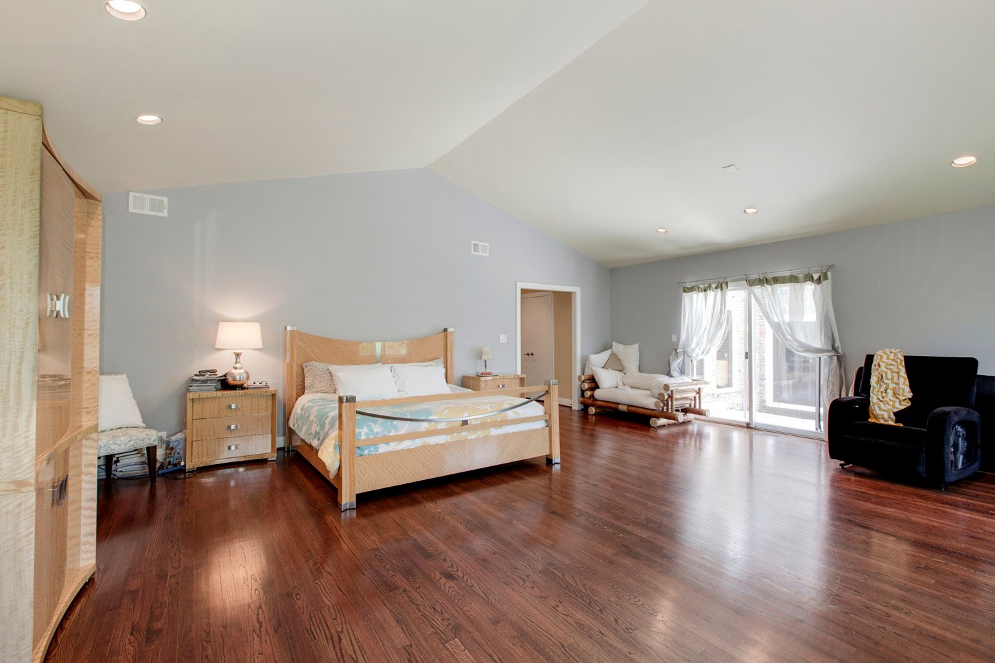 1 Piney Meetinghouse Ct
