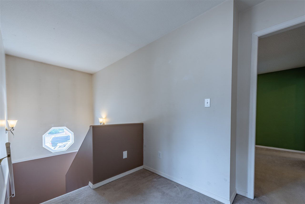 8-1656 Agassiz-Rosedale Hwy
