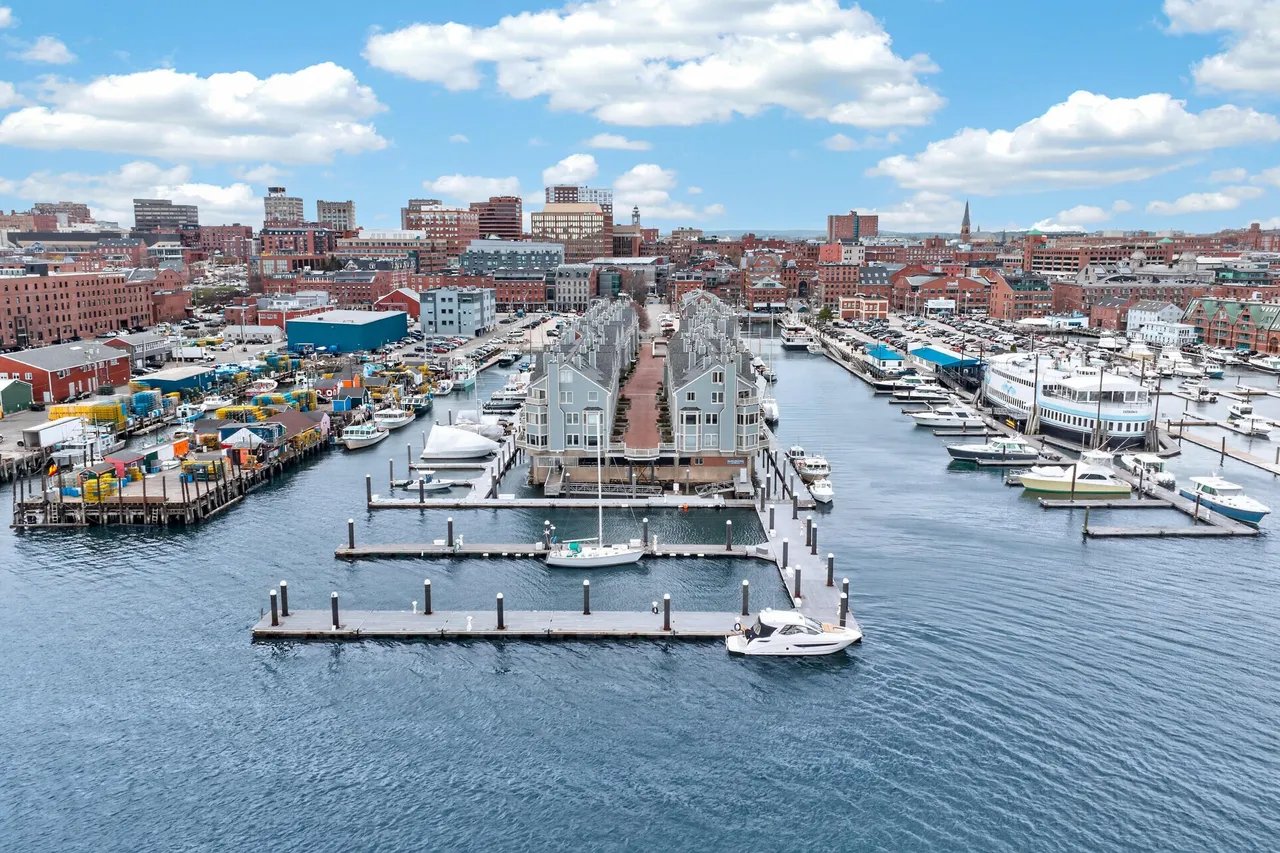 New Listing: 201 Chandlers Wharf, 201, Portland, ME 04101 – $825,000