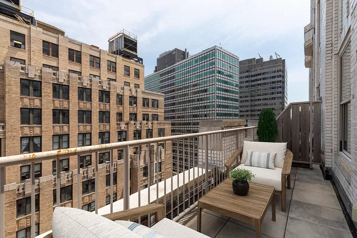 116 John Street, Apt 2601