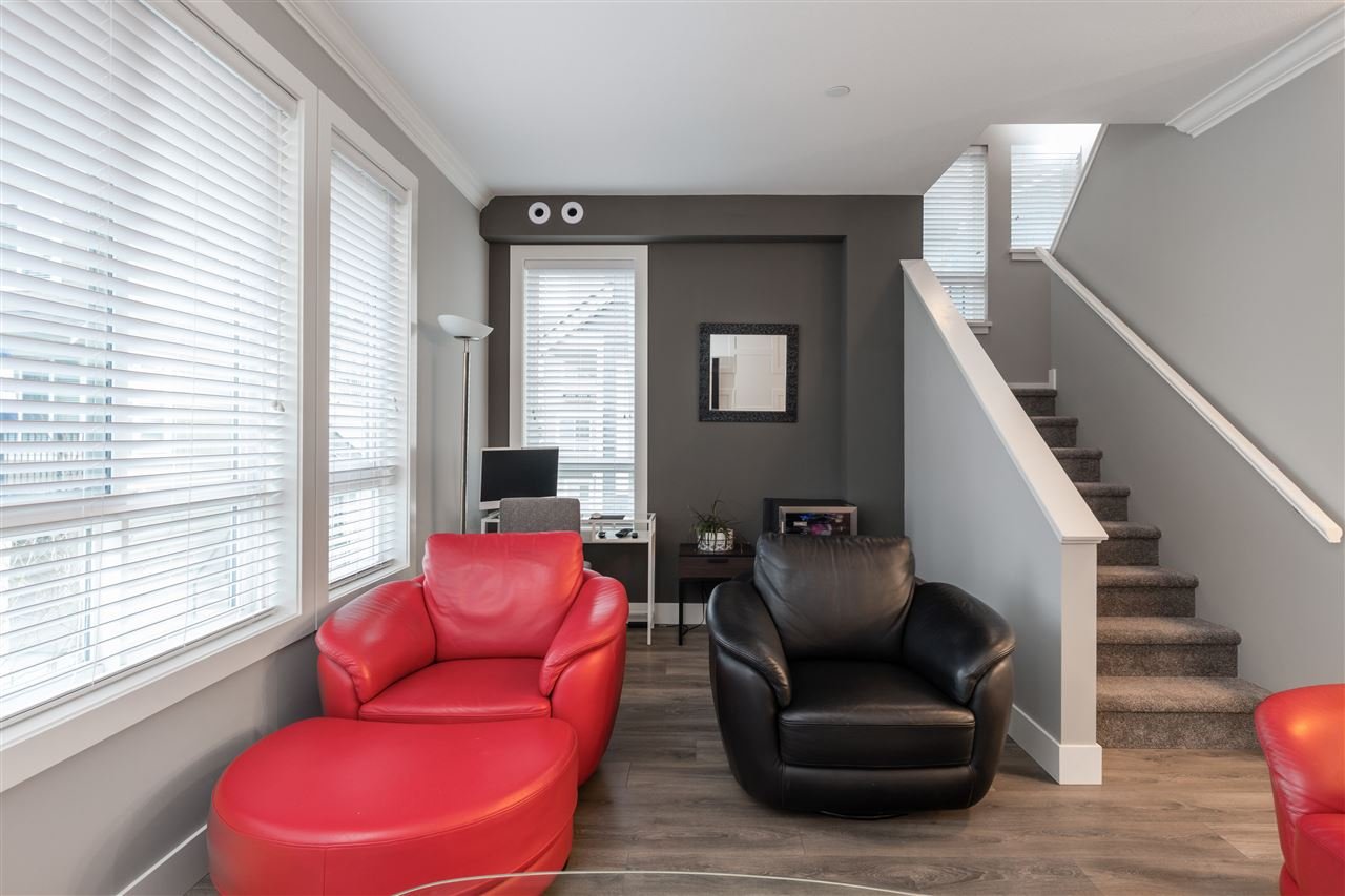 303-1784 Osprey Dr
