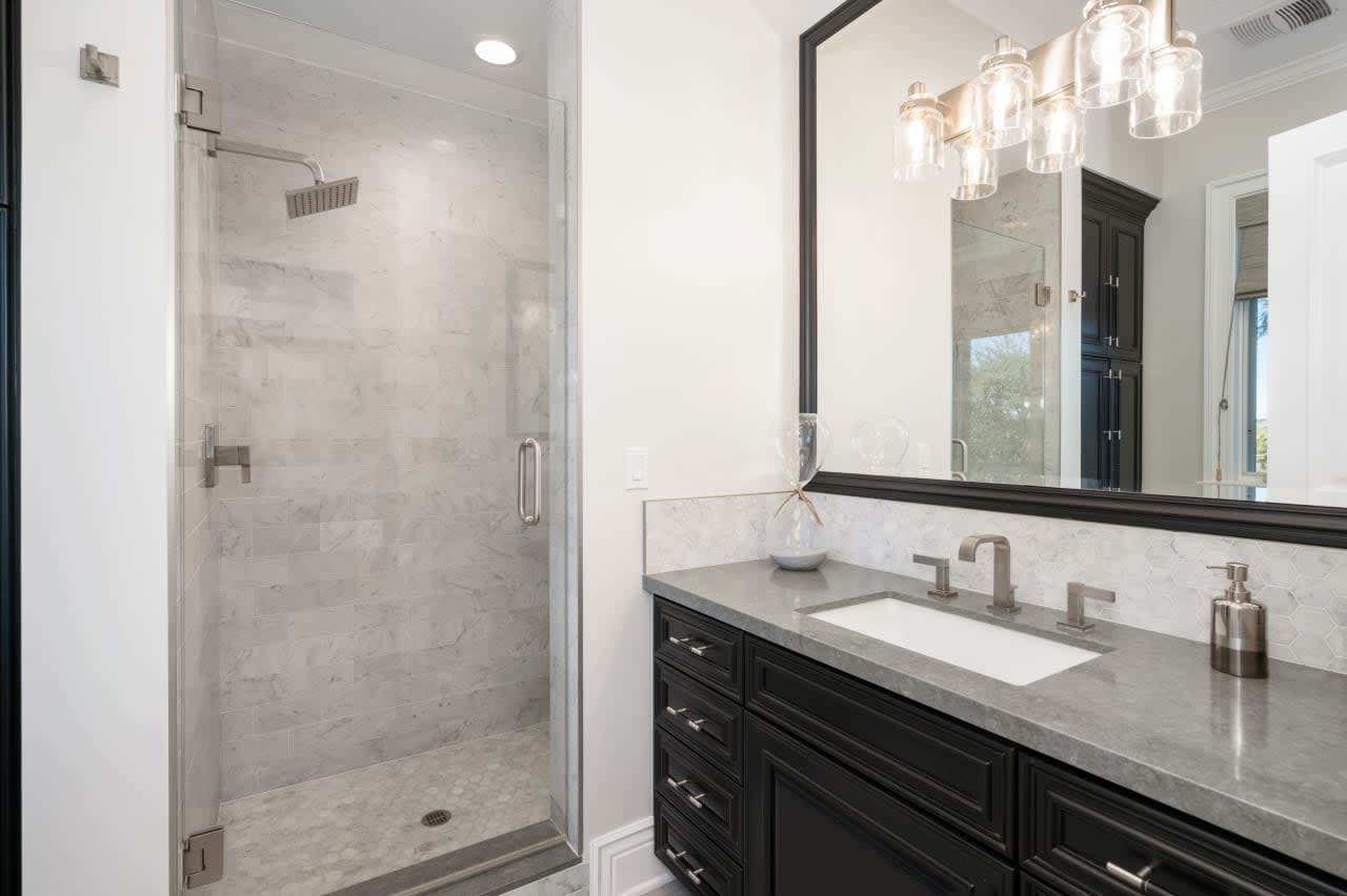 2750 Queens Garden Ct