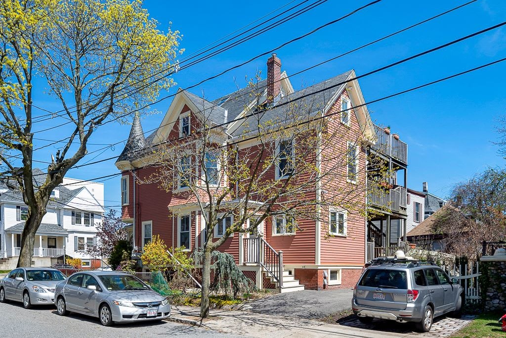 24 Grand View Ave U:3