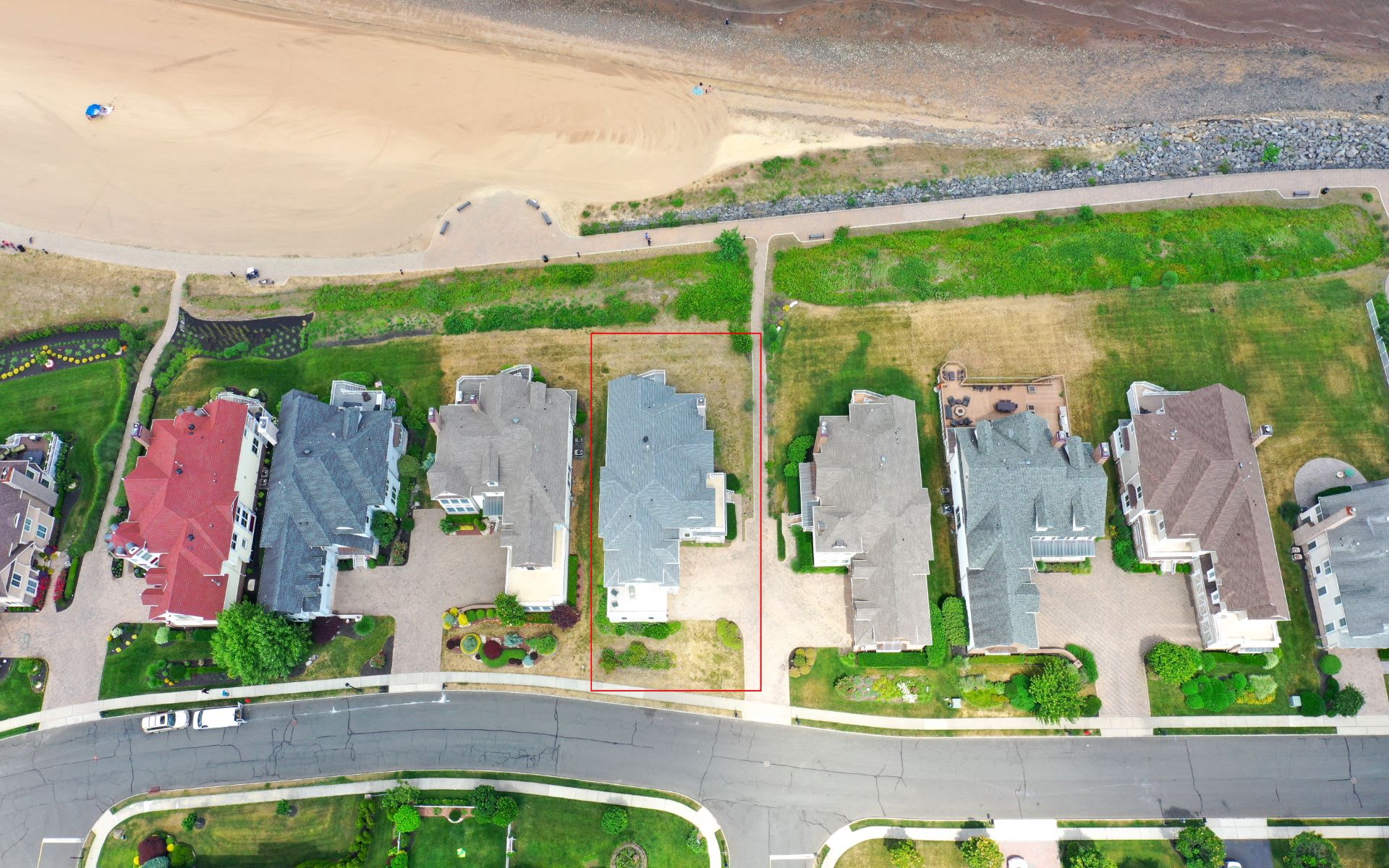 23 LIGHTHOUSE DR