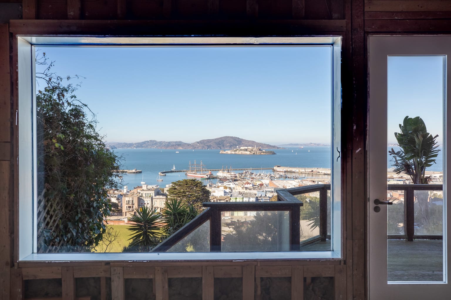 San Francisco Heaven - 1034 Chestnut Street