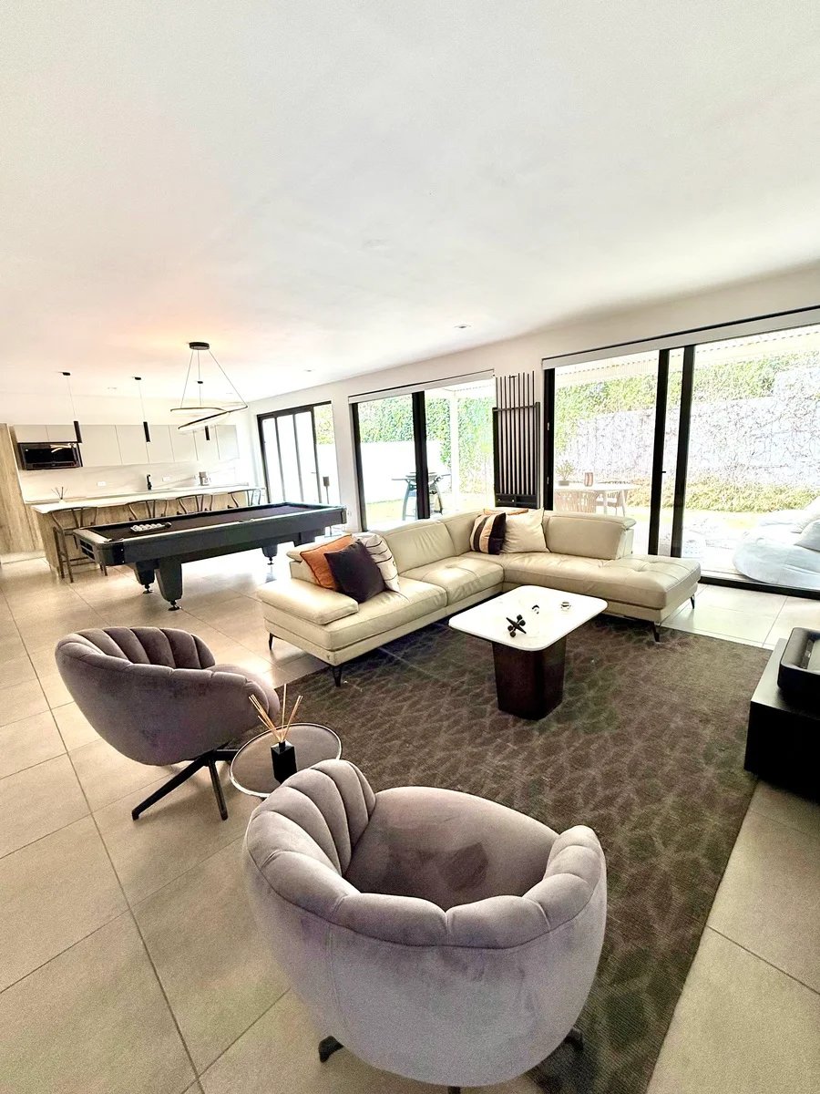Modern Garden Townhome, Escazu, San Jose