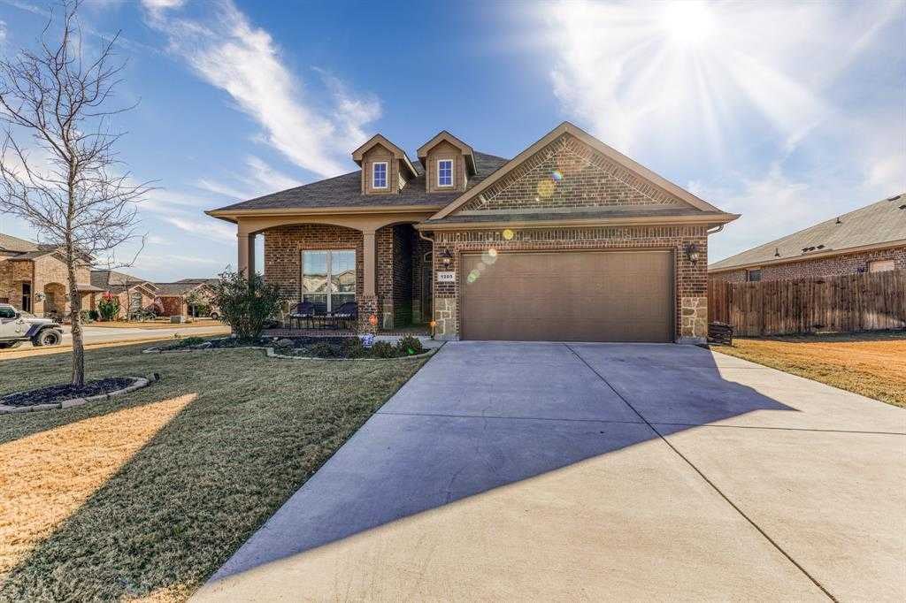 1205 Vaughna Drive
