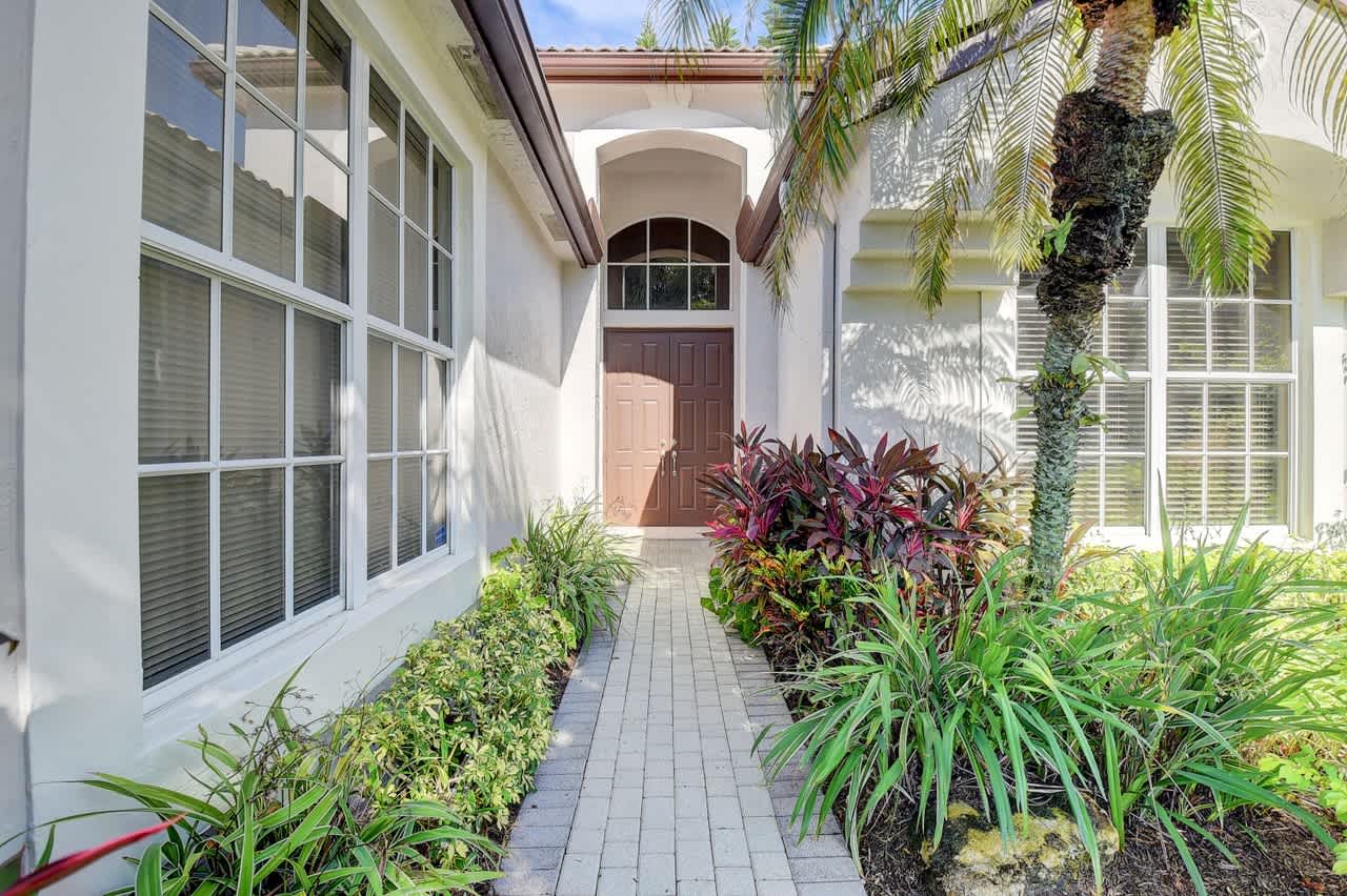 3410 NW 51st Pl