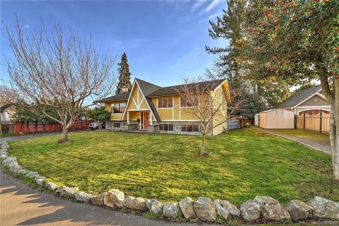 2091 Stonehewer Pl