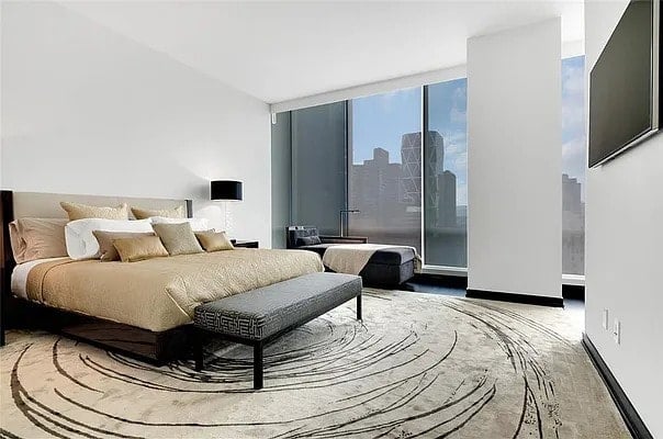 157 West 57th Street #32B