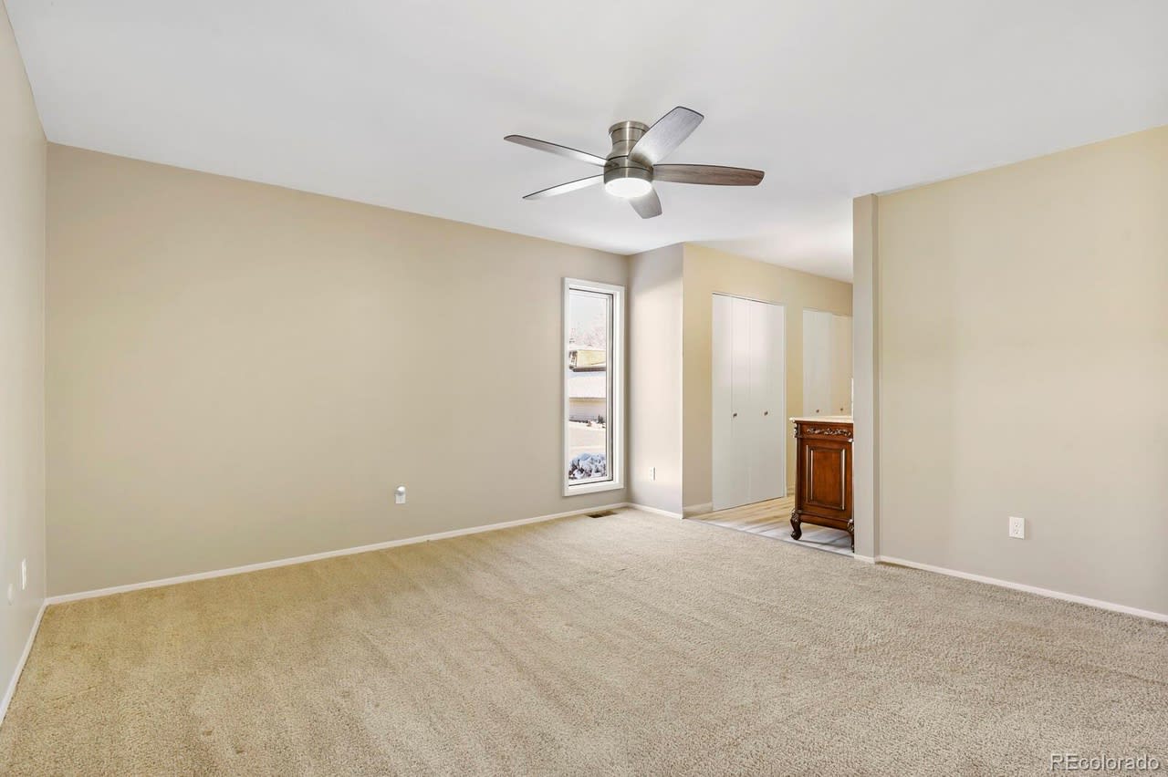 24 Scott Dr