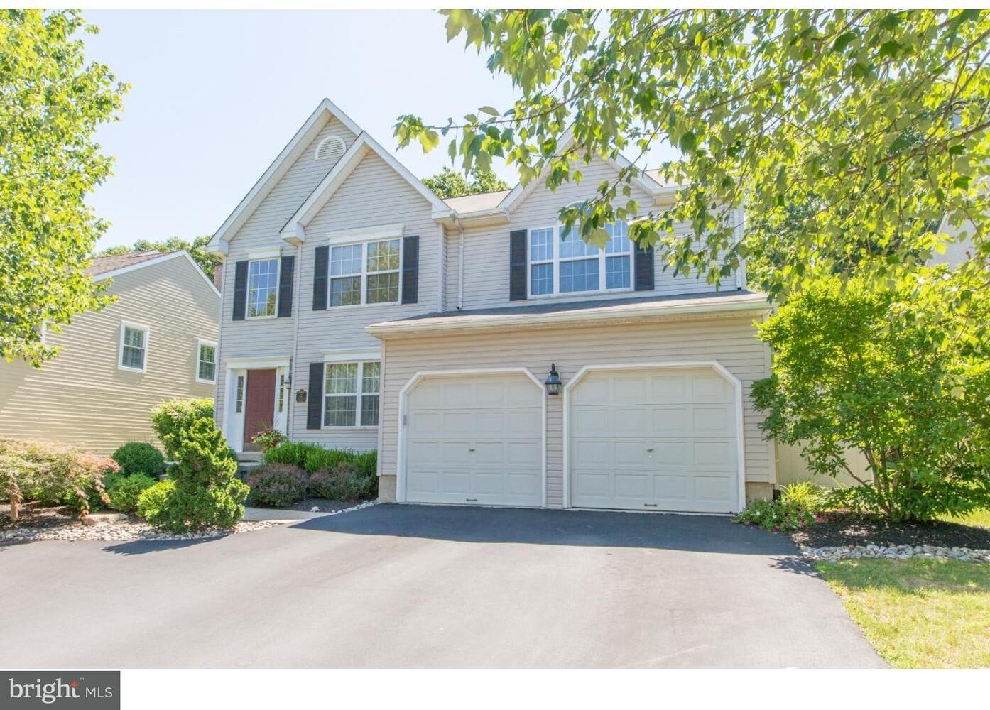 132 Riverwoods Dr