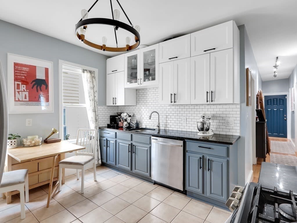 24 Gayland St, #2