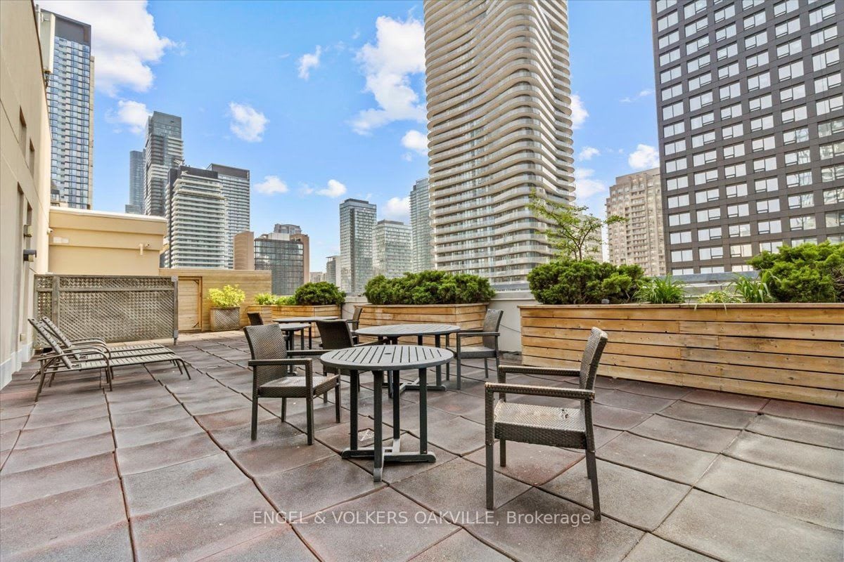 INVESTMENT PENTHOUSE LOFT 