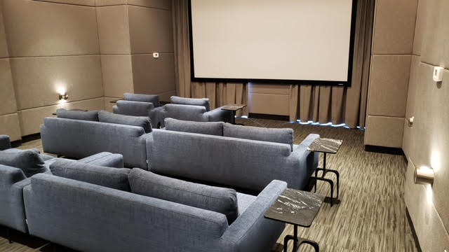 2221 Yonge Street Suite 2909