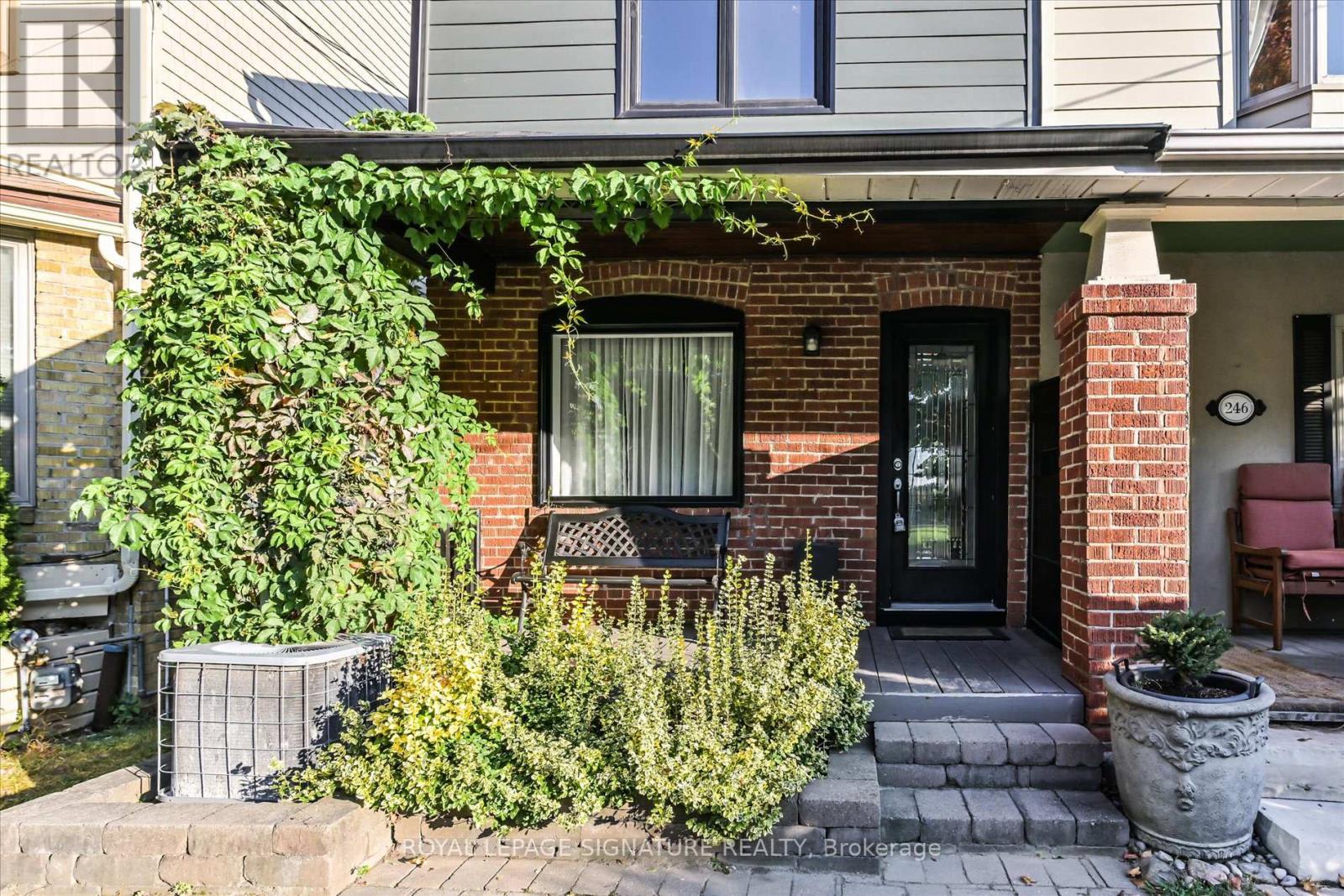 248 Roselawn Ave 