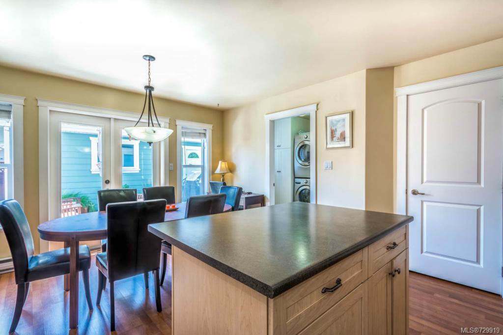 3251 Walfred Pl, Langford