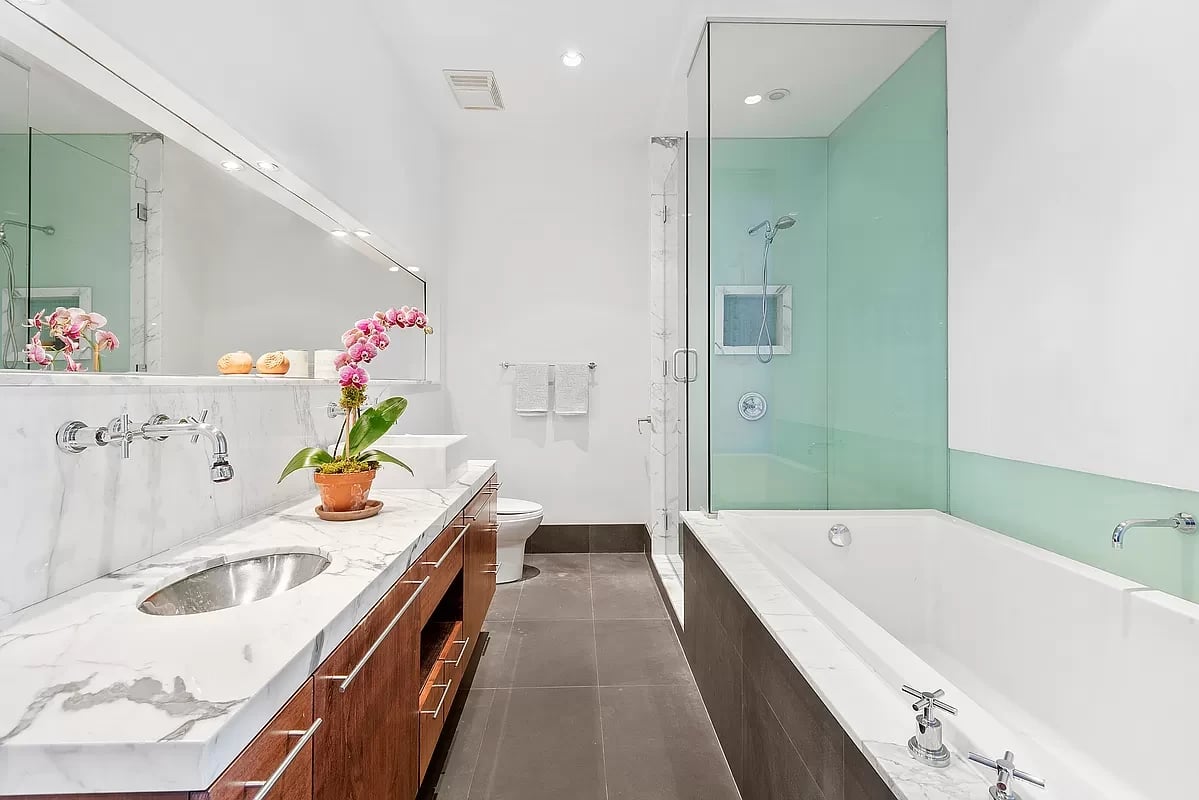 60 Broadway, #5Q