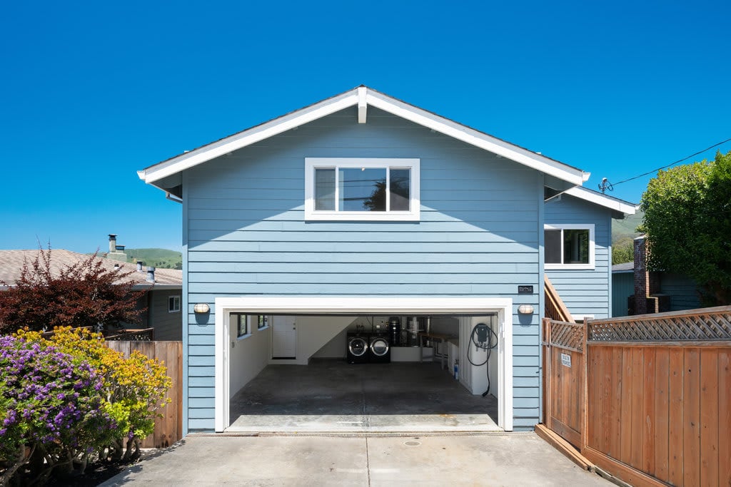 463 4th Street