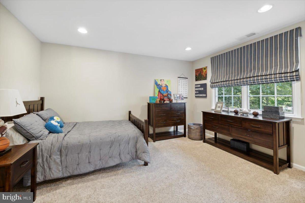 25 Springton Pointe Dr